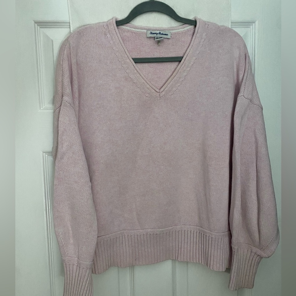 Tommy Bahama light pink v neck sweater